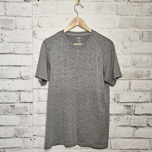 Uniqlo Gray Men's T-Shirt